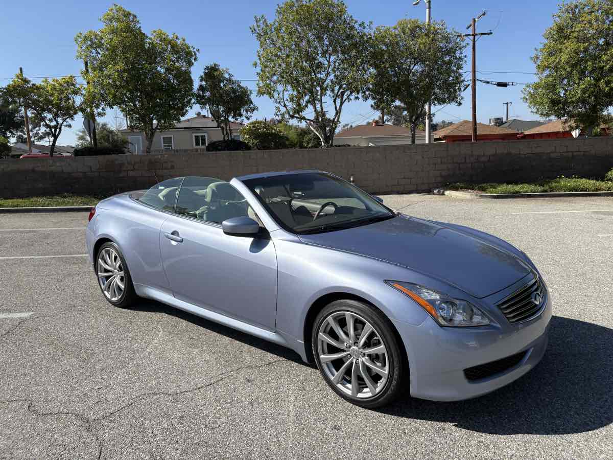 2009 Infiniti G37 Convertible Base photo 62