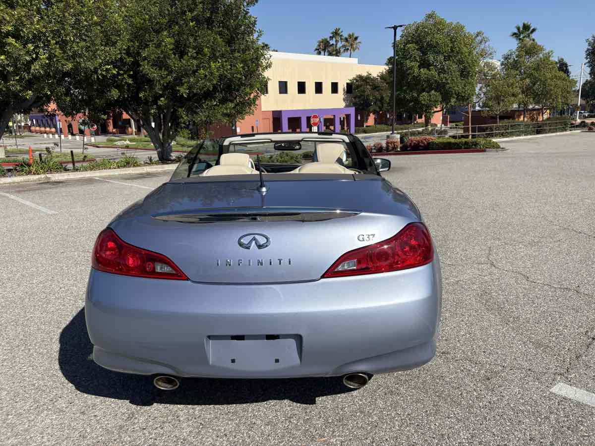 2009 Infiniti G37 Convertible Base photo 66