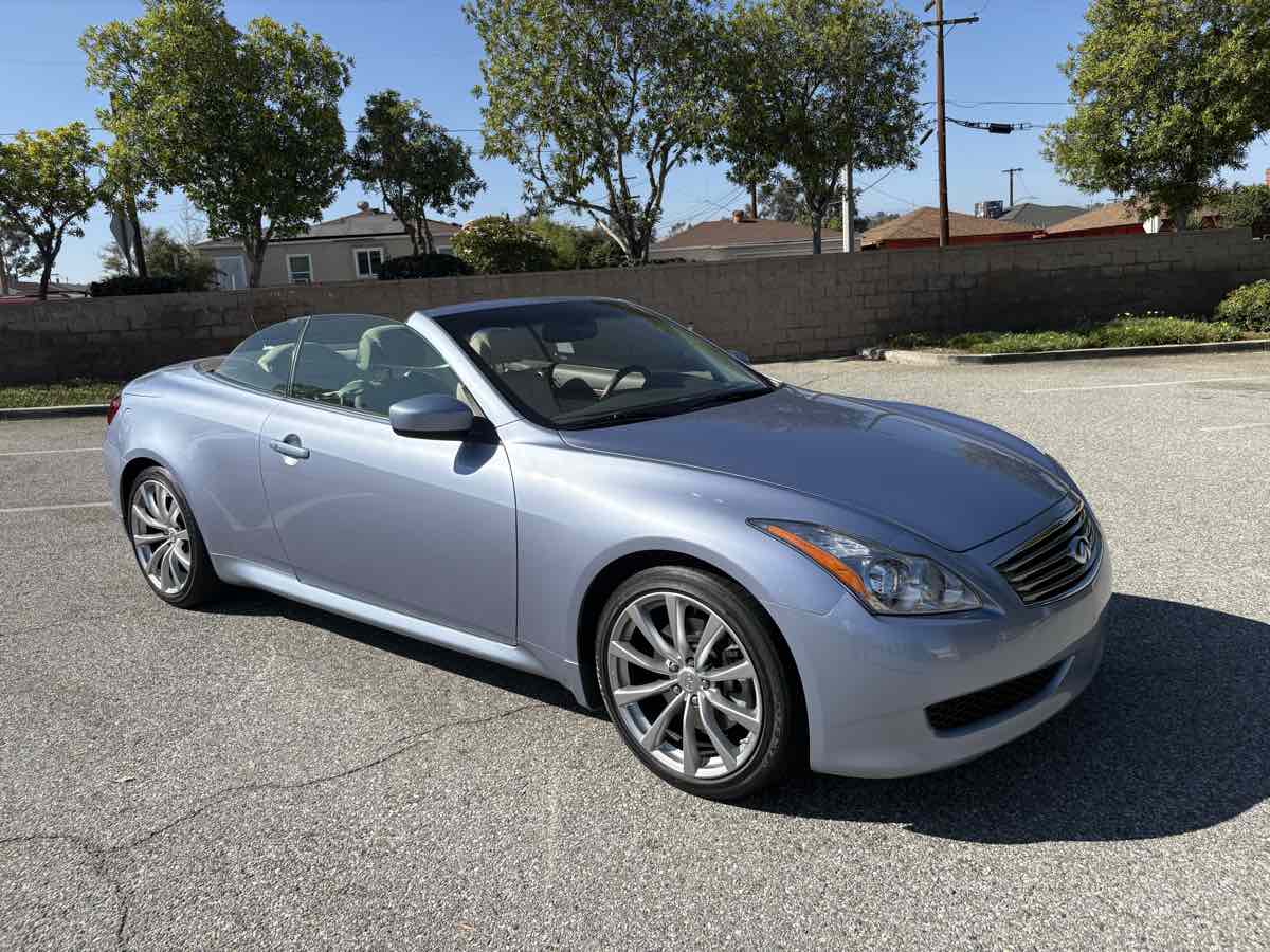 2009 Infiniti G37 Convertible Base photo 69