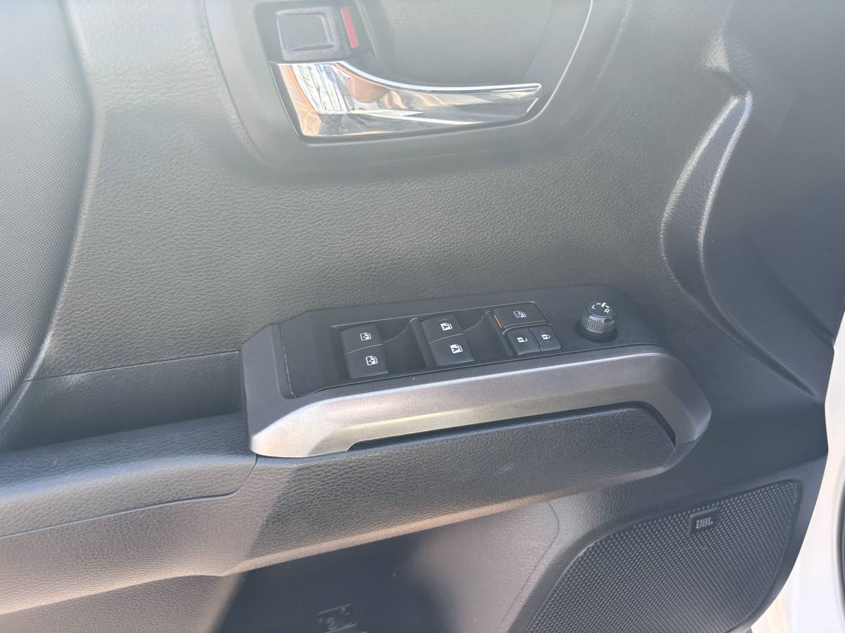 2019 Toyota Tacoma TRD Sport photo 22