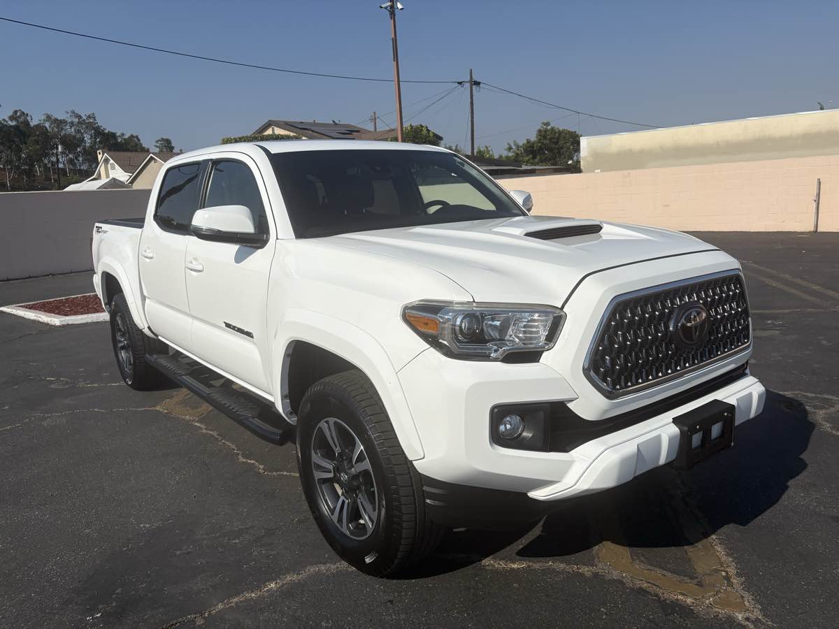 2019 Toyota Tacoma TRD Sport photo 37