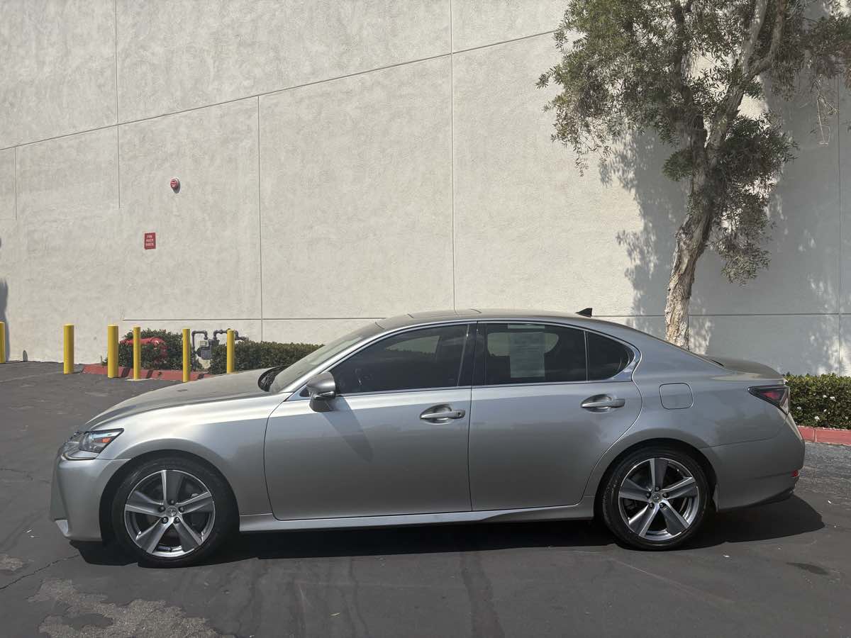 2017 Lexus GS 350 photo 9