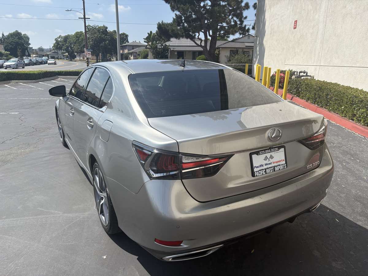 2017 Lexus GS 350 photo 12