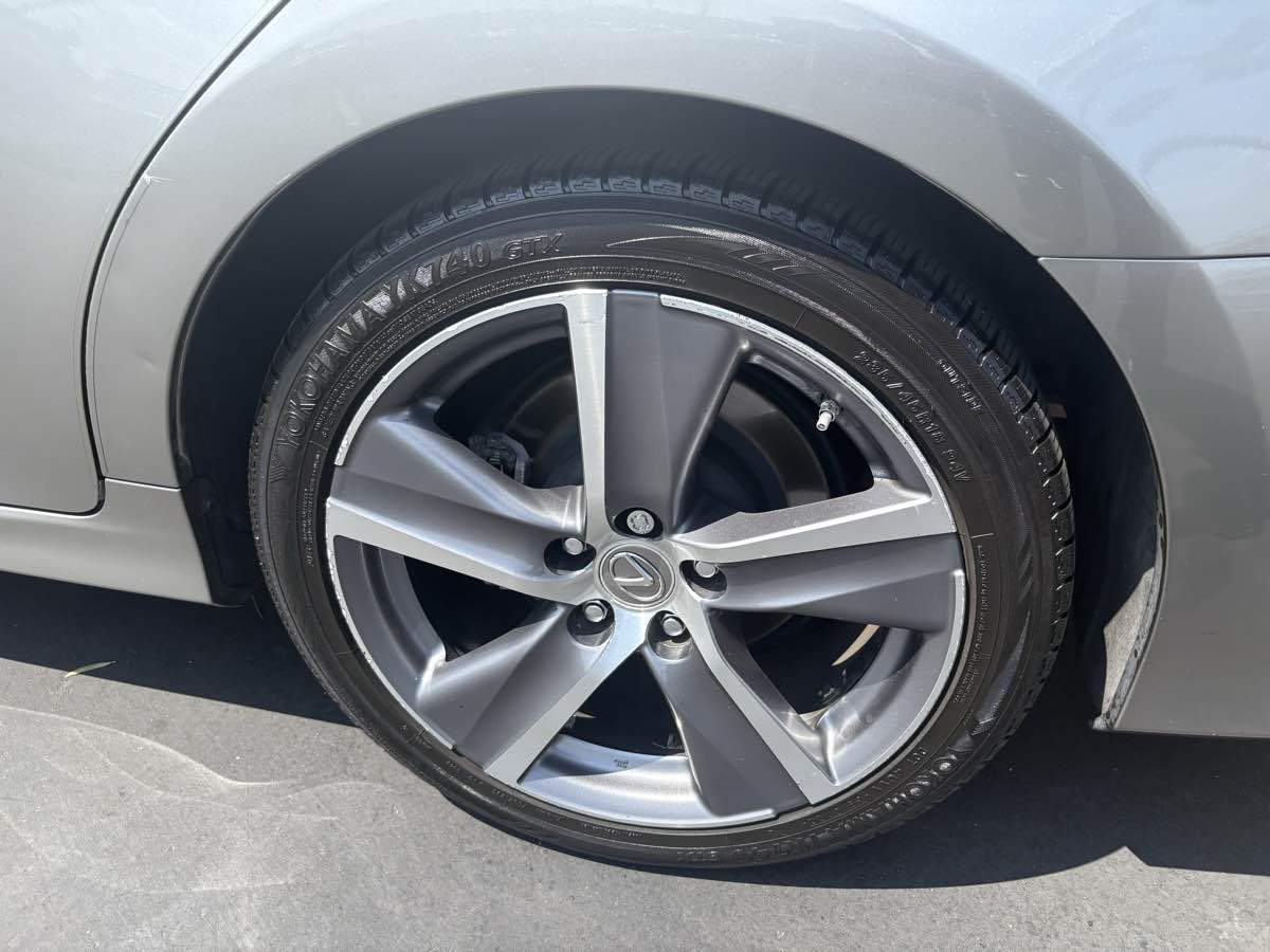 2017 Lexus GS 350 photo 13