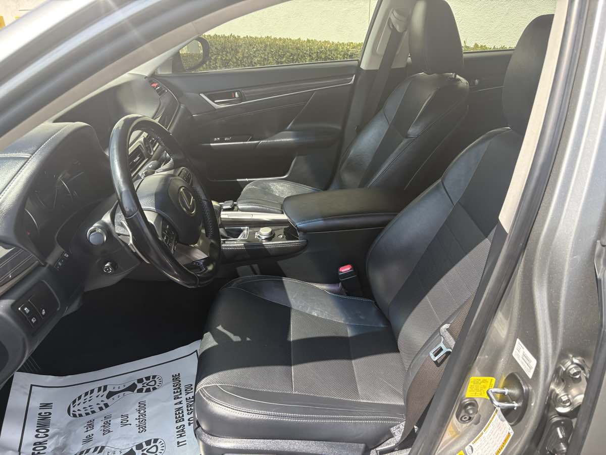 2017 Lexus GS 350 photo 22