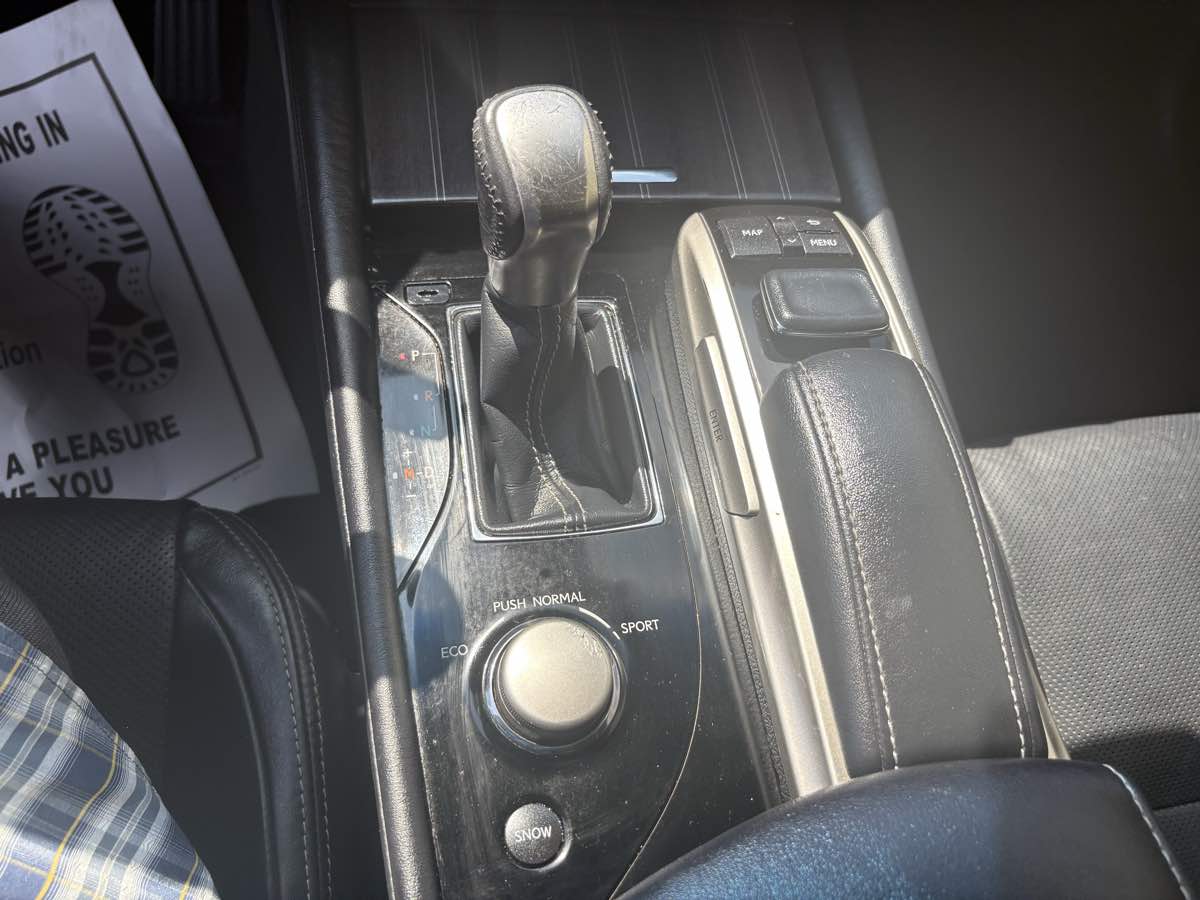 2017 Lexus GS 350 photo 31