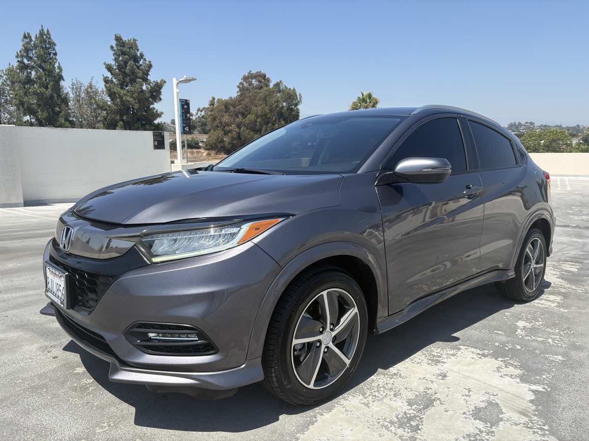 2019 Honda HR-V Touring photo 7