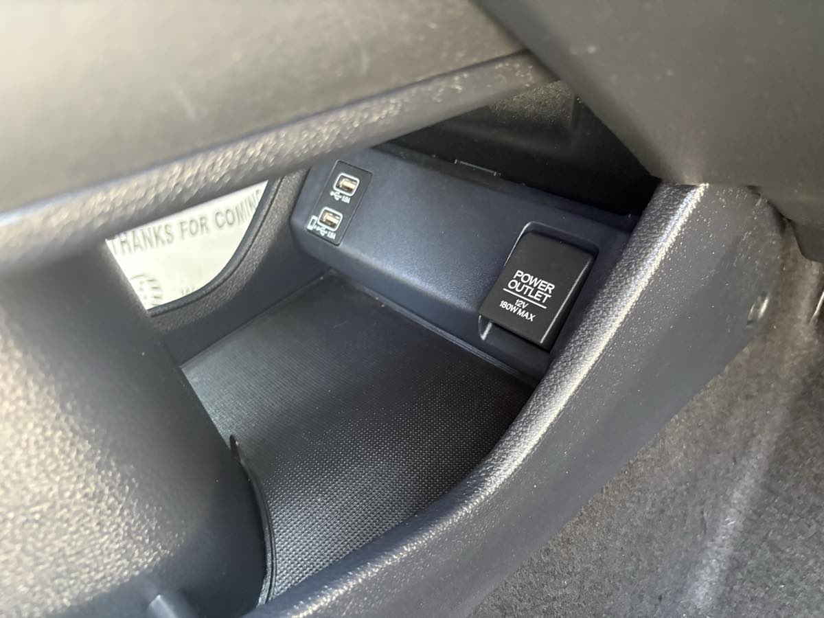 2019 Honda HR-V Touring photo 21