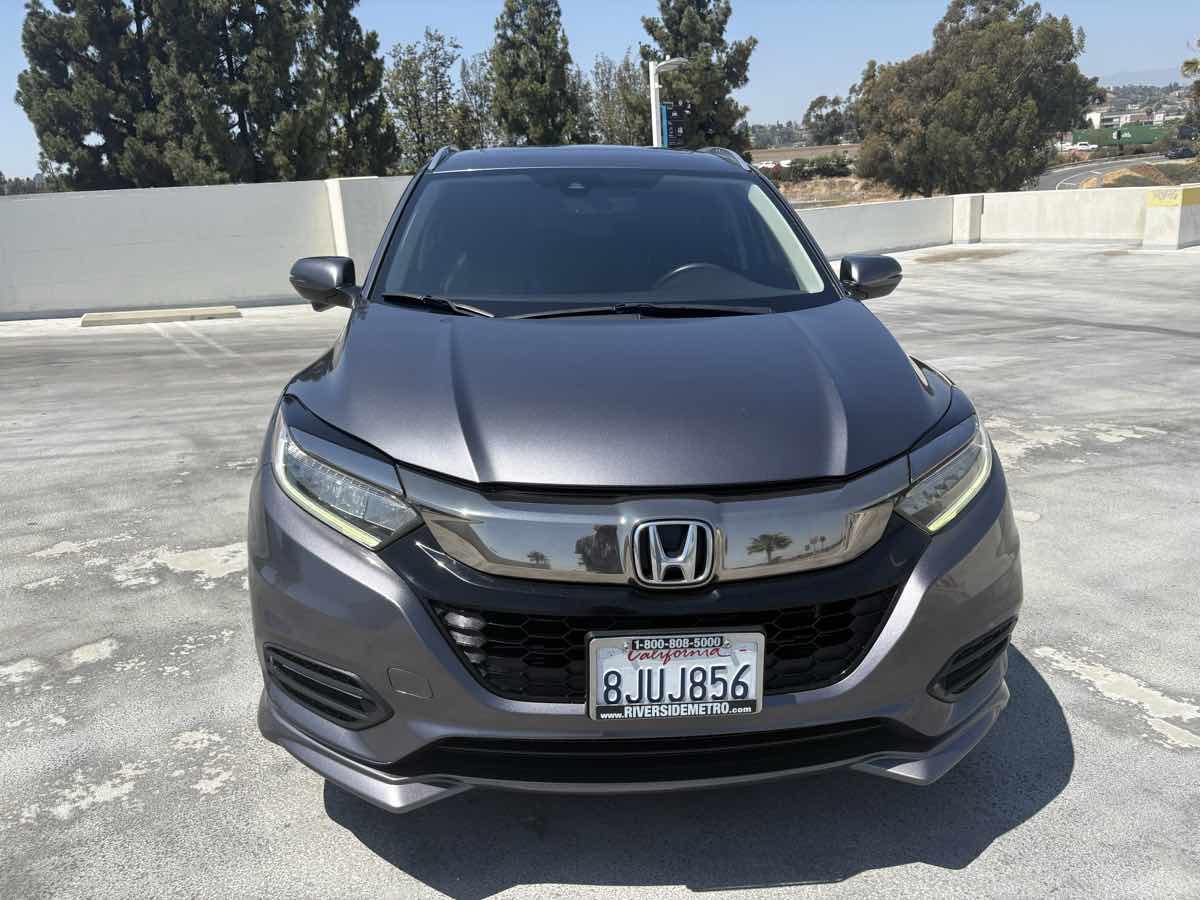2019 Honda HR-V Touring photo 32