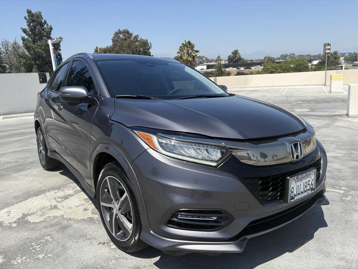 2019 Honda HR-V Touring photo 41