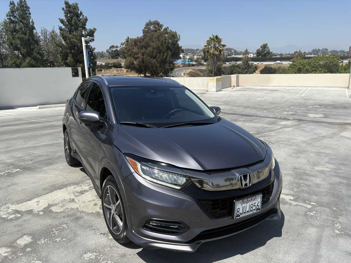 2019 Honda HR-V Touring photo 42