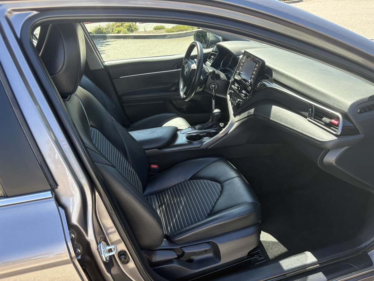2024 Toyota Camry SE photo 17