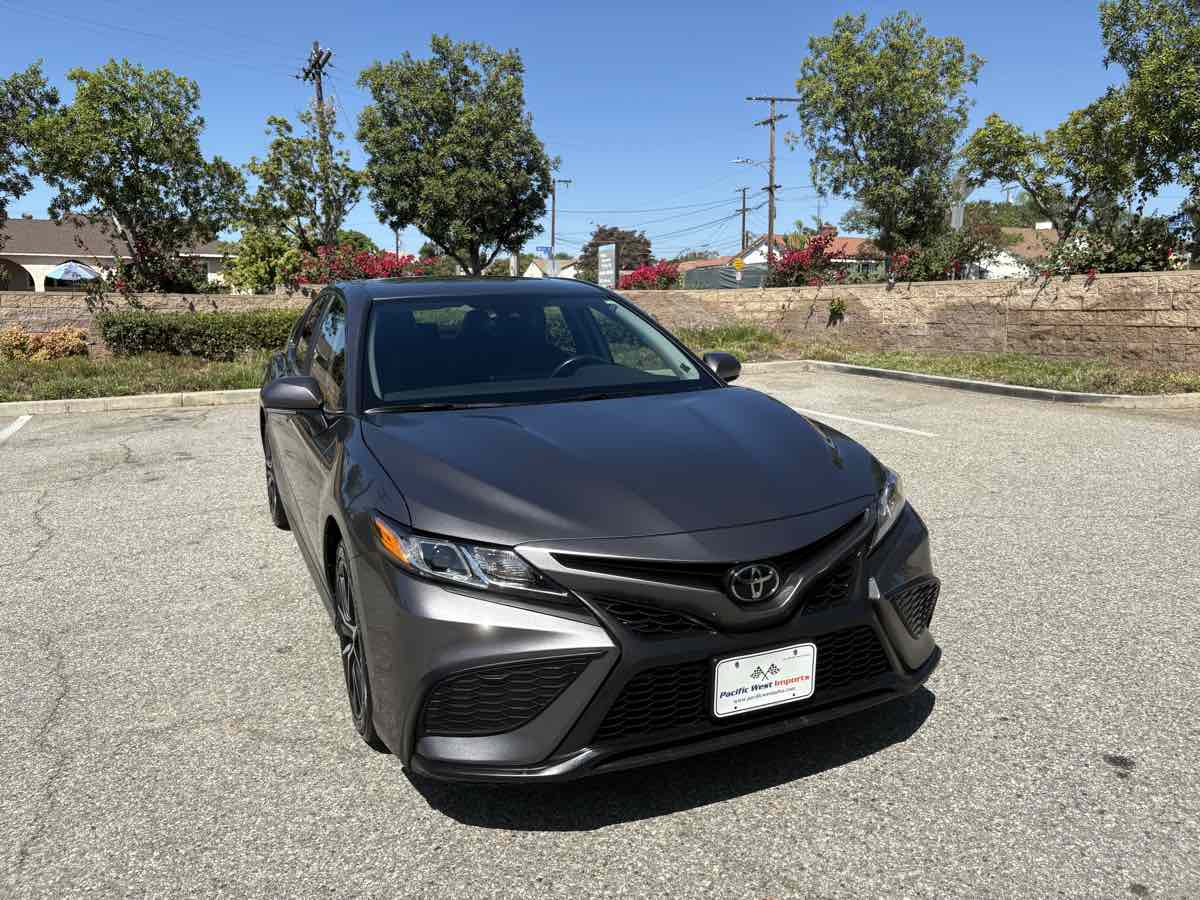 2024 Toyota Camry SE photo 31