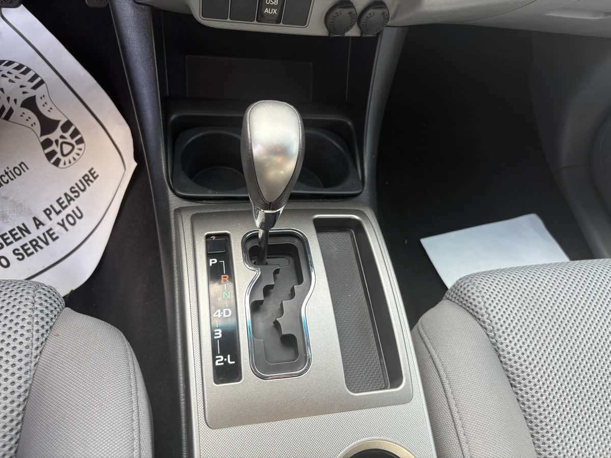 2015 Toyota Tacoma TRD Sport photo 27