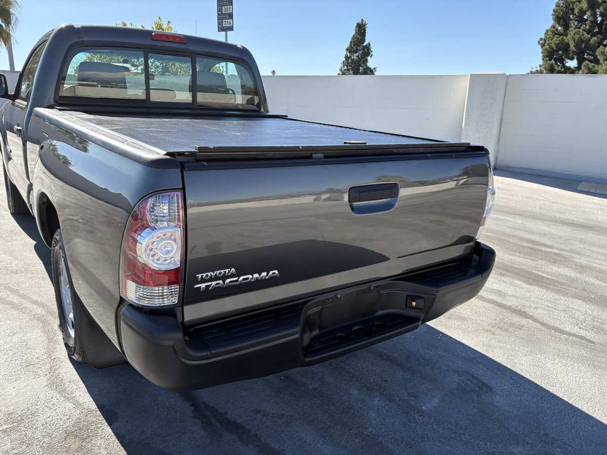 2009 Toyota Tacoma Base photo 13