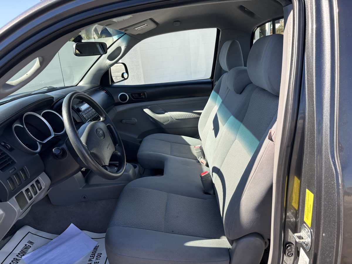 2009 Toyota Tacoma Base photo 14