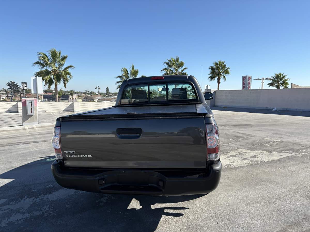 2009 Toyota Tacoma Base photo 26