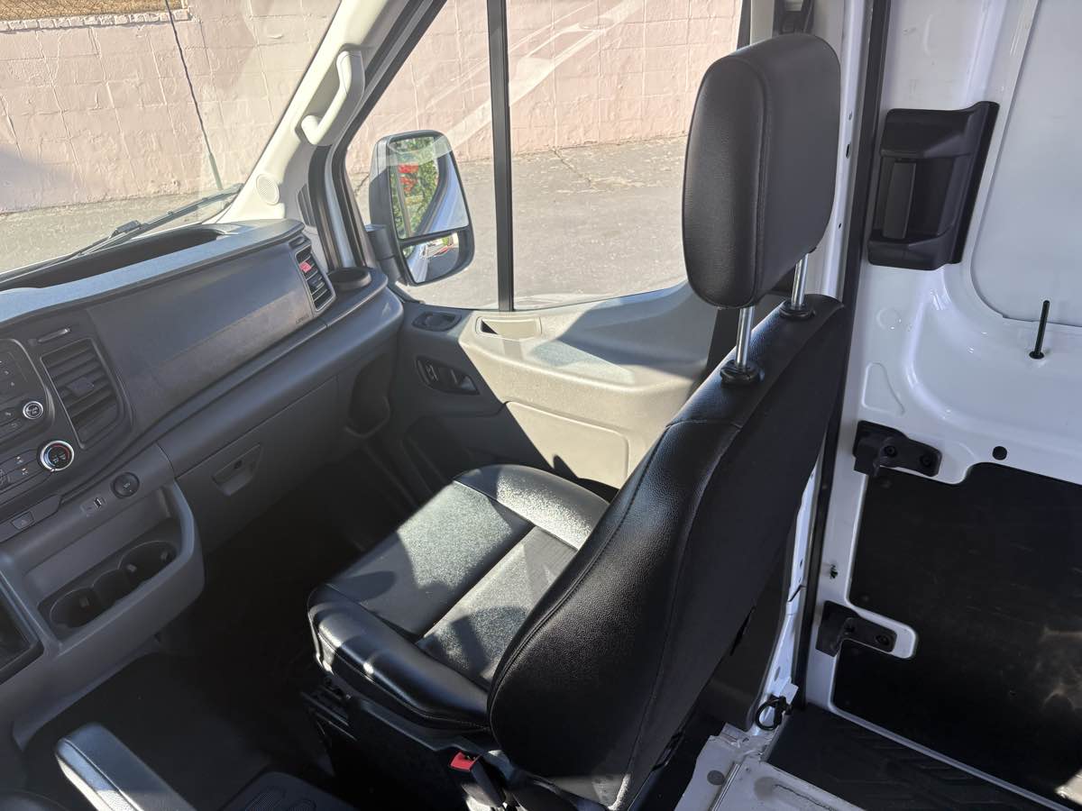 2024 Ford Transit Cargo Van photo 12