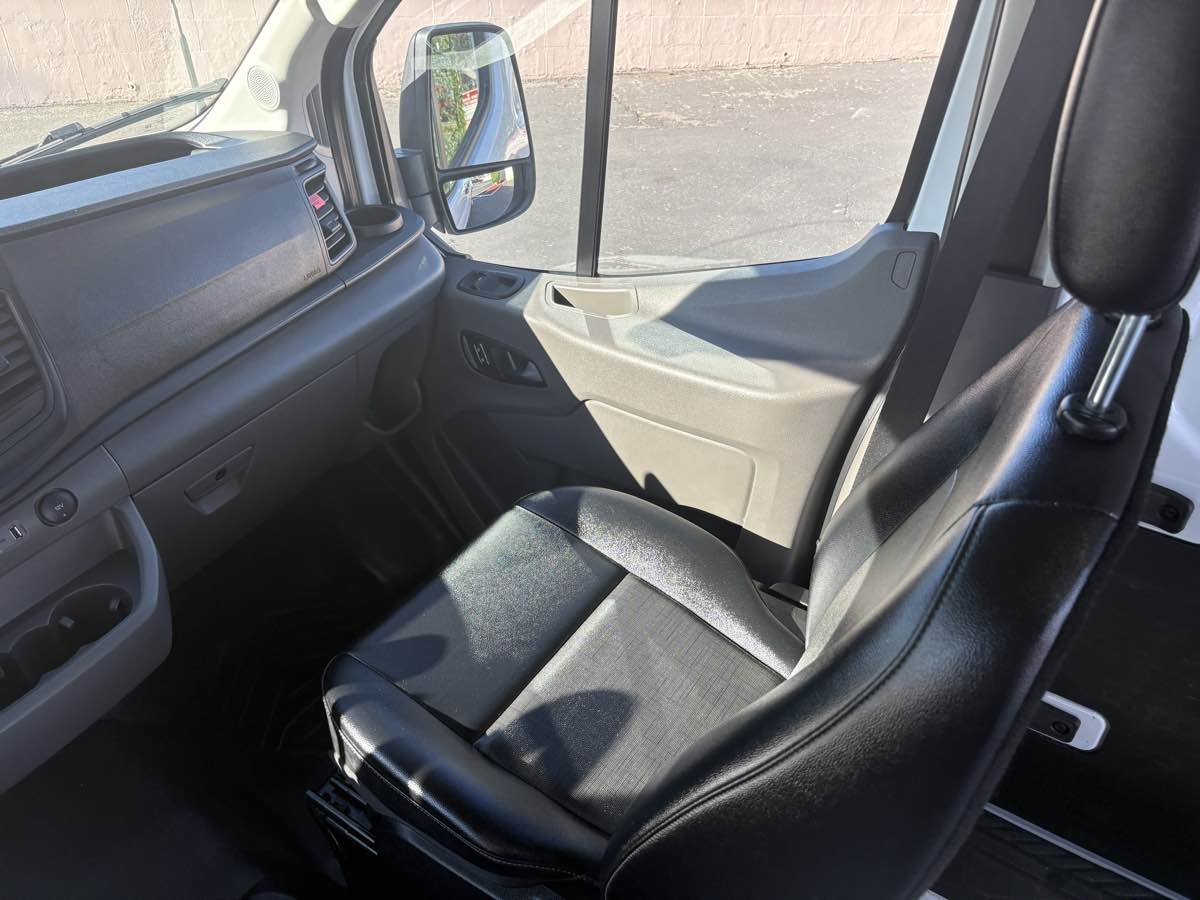 2024 Ford Transit Cargo Van photo 19