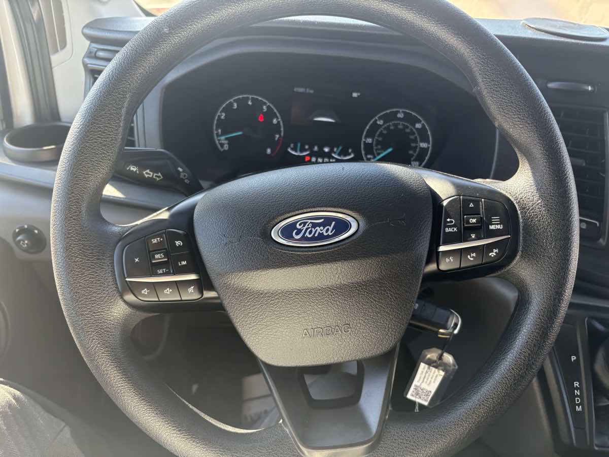 2024 Ford Transit Cargo Van photo 27