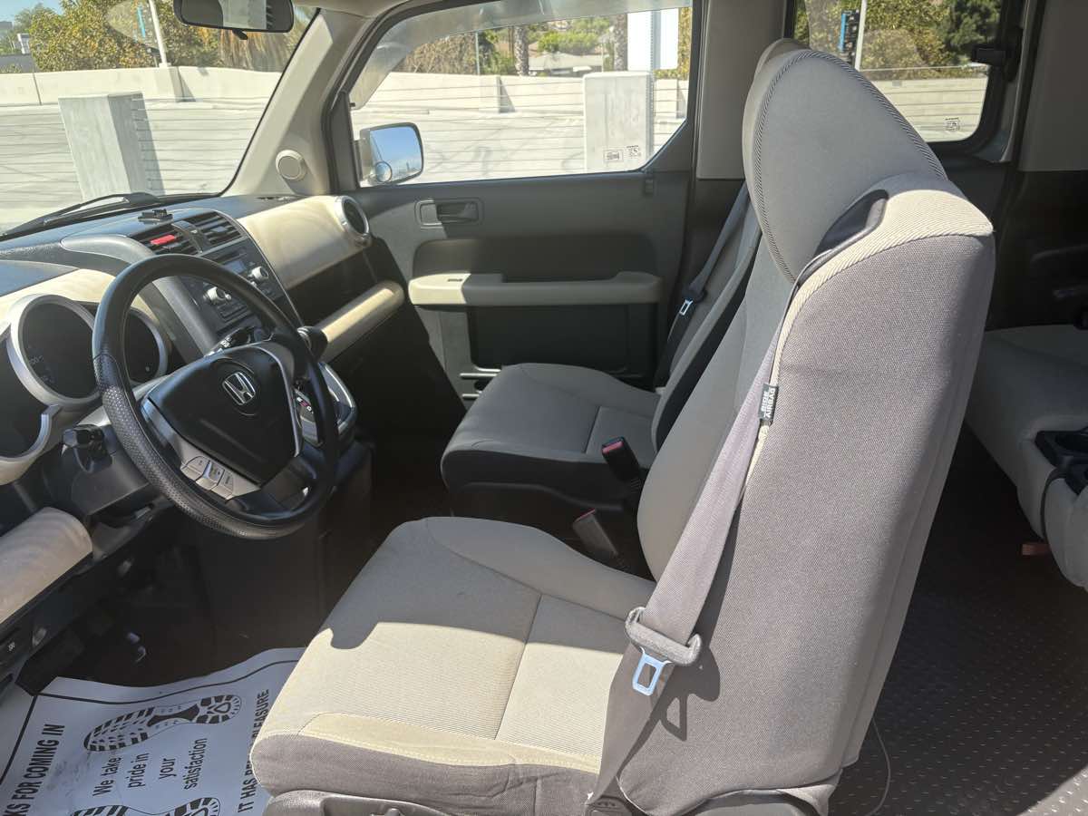 2008 Honda Element EX photo 16