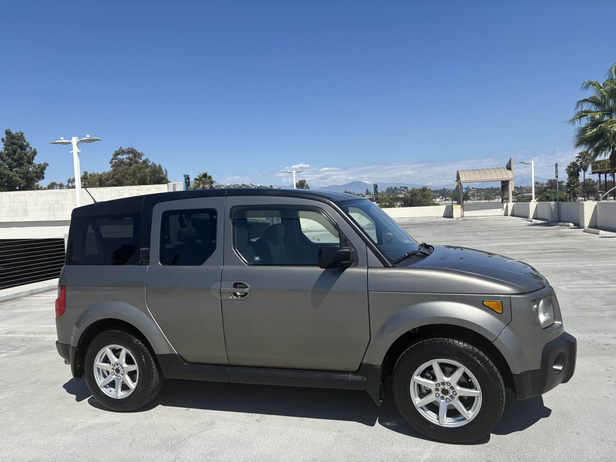 2008 Honda Element EX photo 29