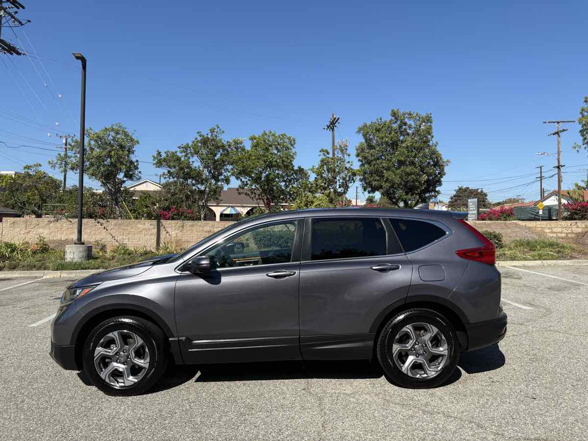 2017 Honda CR-V EX photo 8