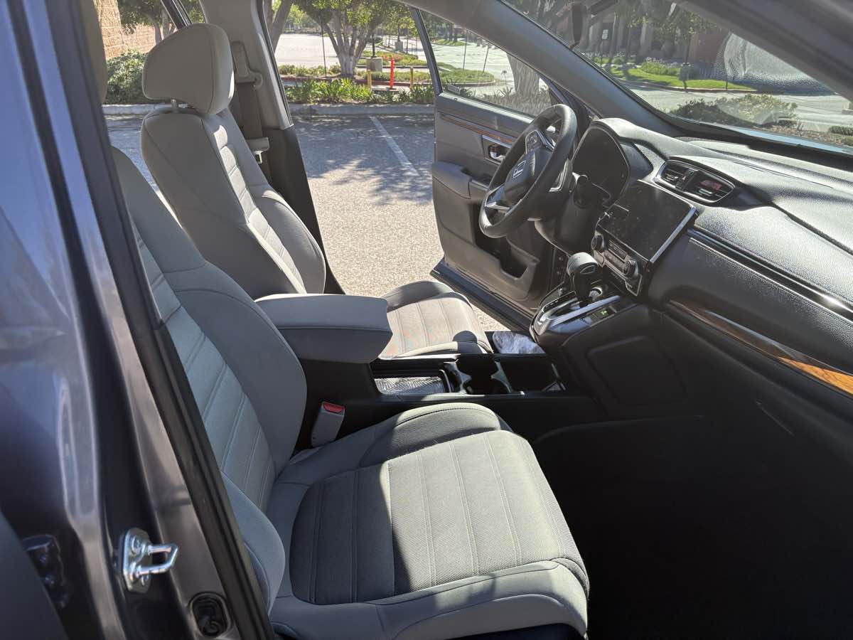 2017 Honda CR-V EX photo 17