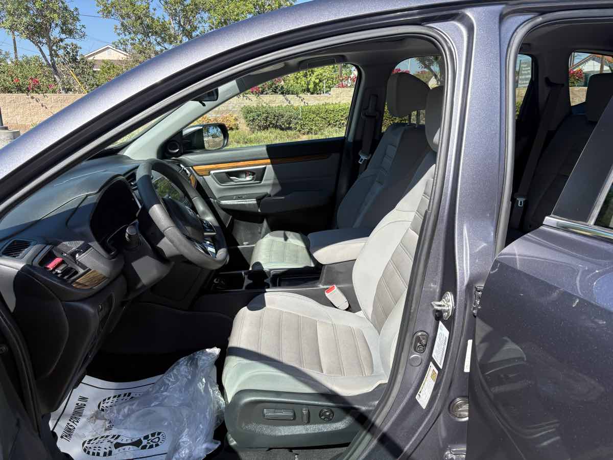 2017 Honda CR-V EX photo 18
