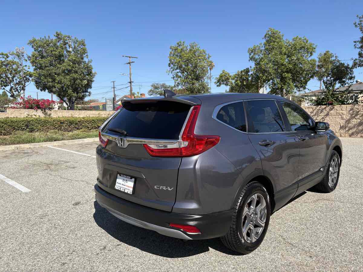 2017 Honda CR-V EX photo 36