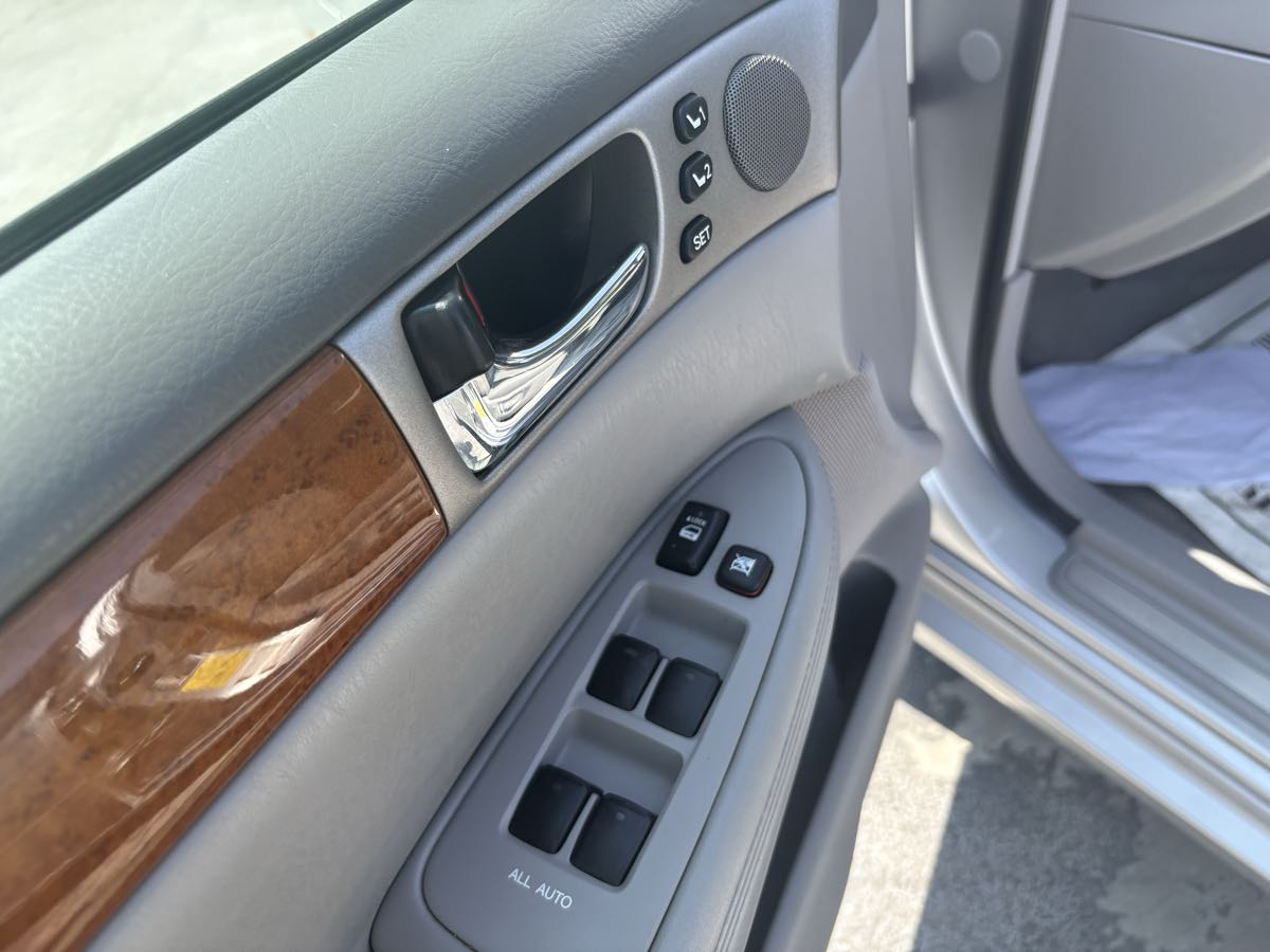 2006 Lexus ES 330 photo 21