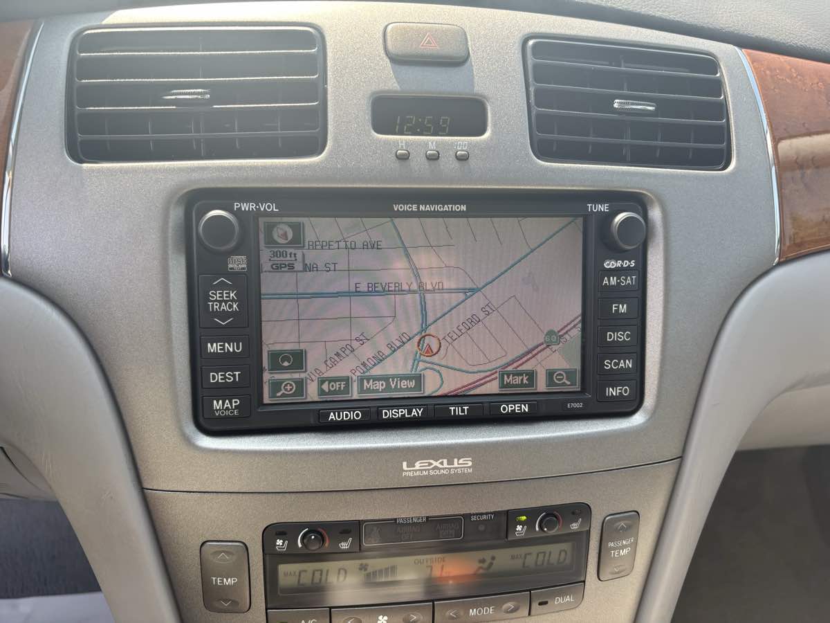 2006 Lexus ES 330 photo 28