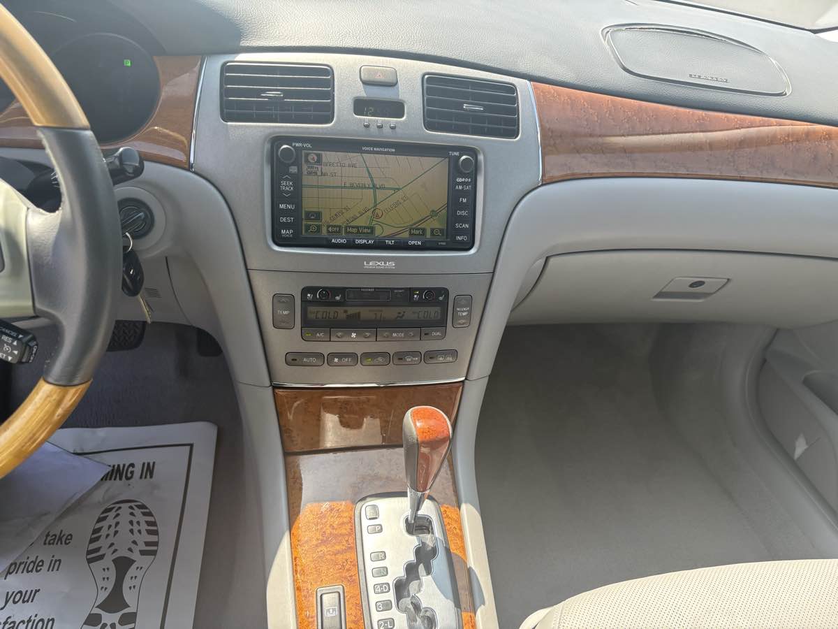 2006 Lexus ES 330 photo 29