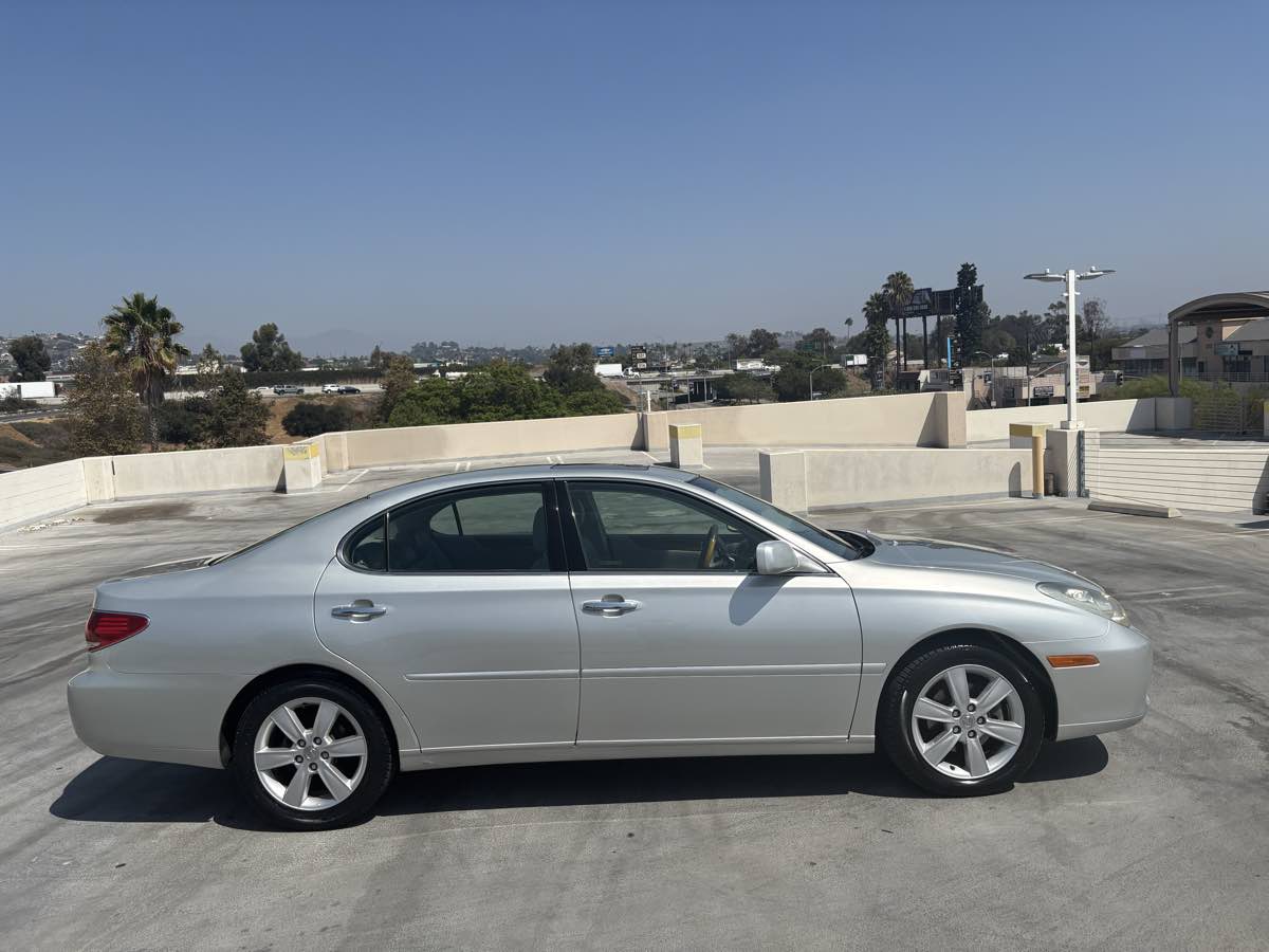 2006 Lexus ES 330 photo 35