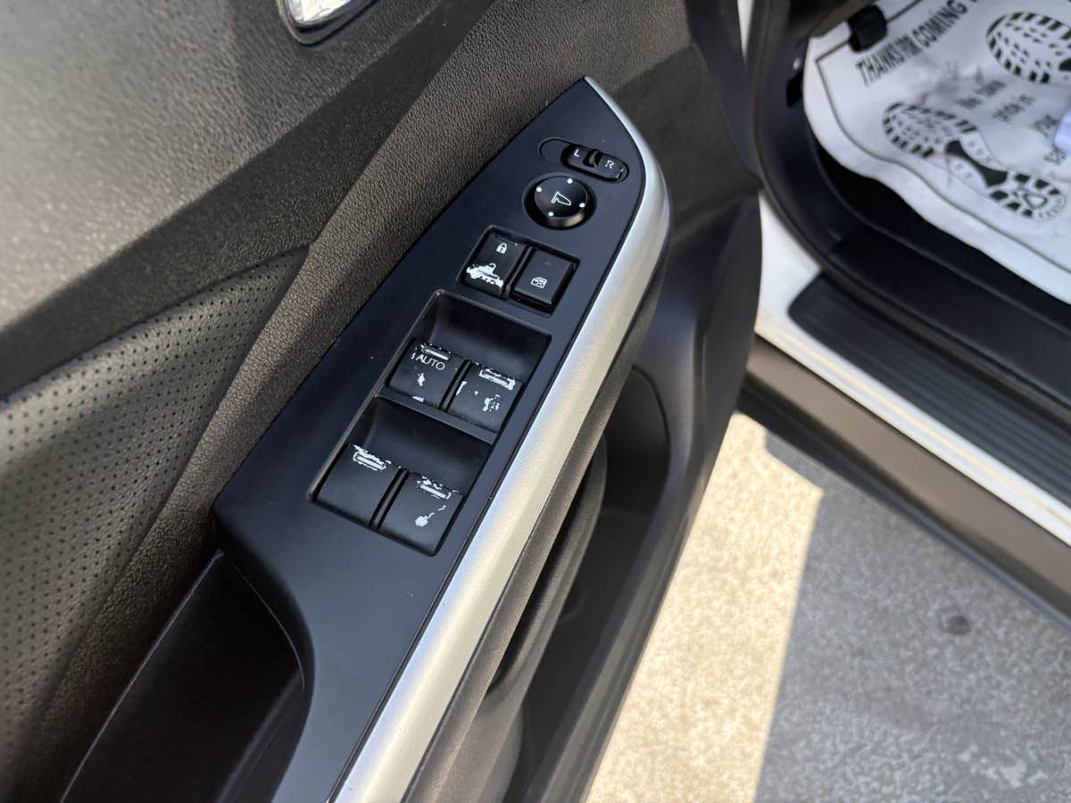 2016 Honda CR-V EX-L photo 21