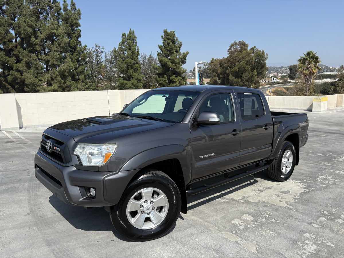 2014 Toyota Tacoma PreRunner photo 3