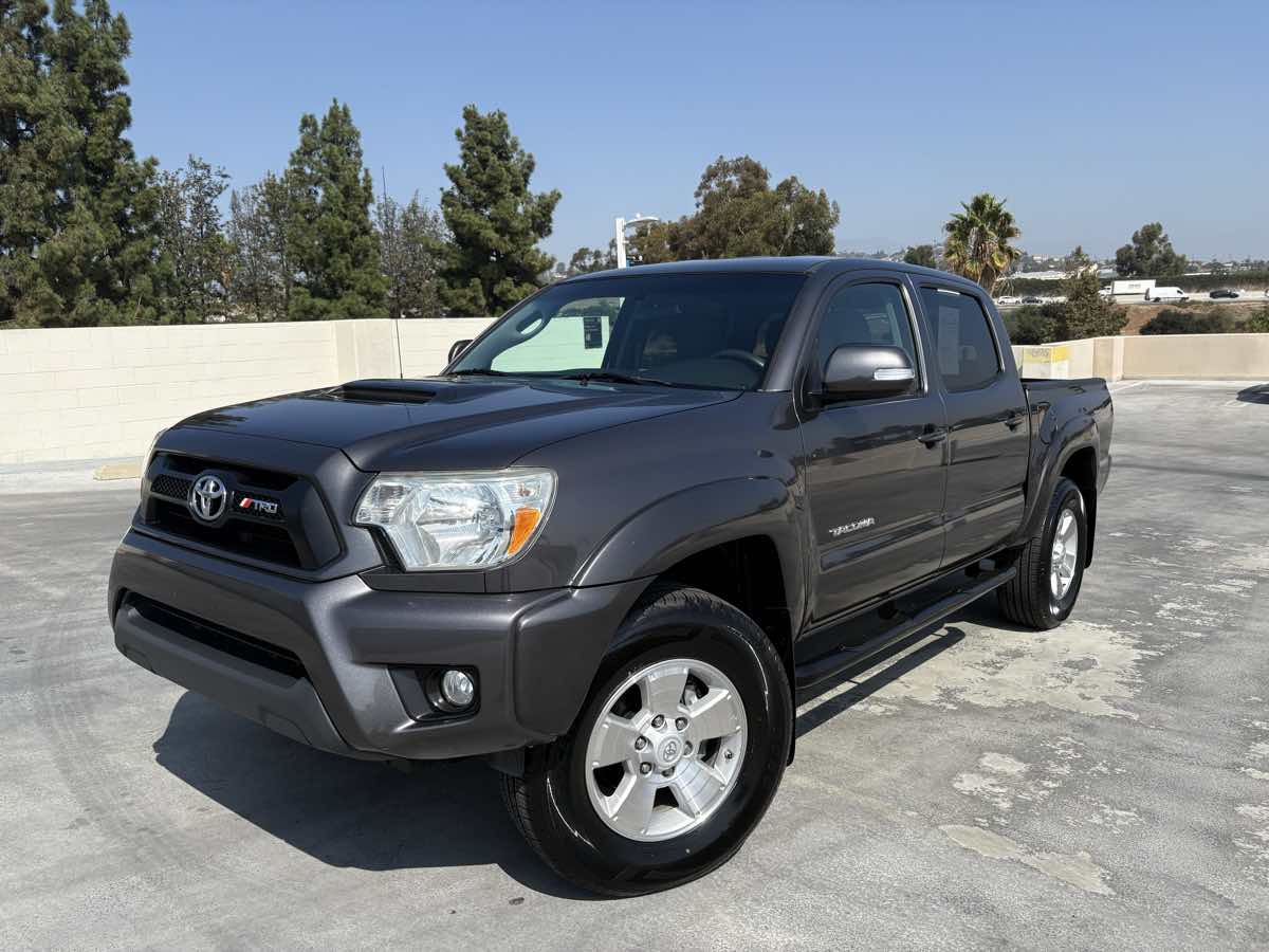 2014 Toyota Tacoma PreRunner photo 4