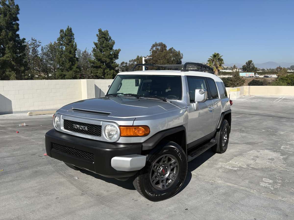 2007 Toyota FJ Cruiser Base photo 4