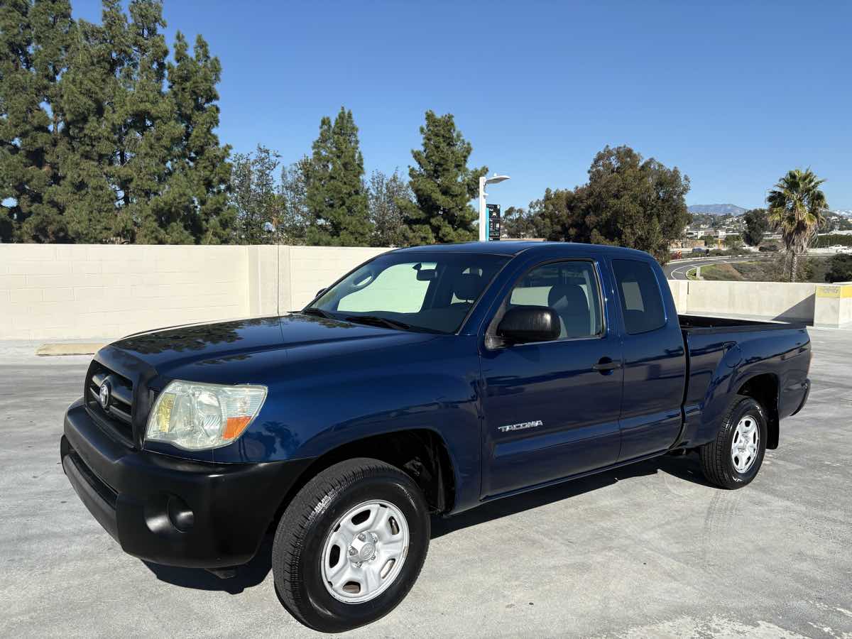2007 Toyota Tacoma Access Cab photo 2