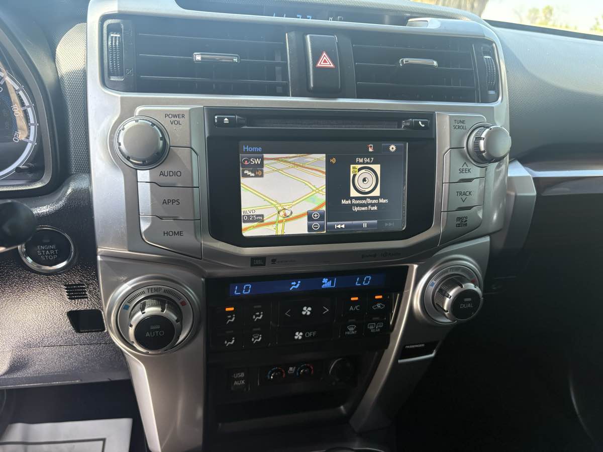 2018 Toyota 4Runner Limited - Photo 32