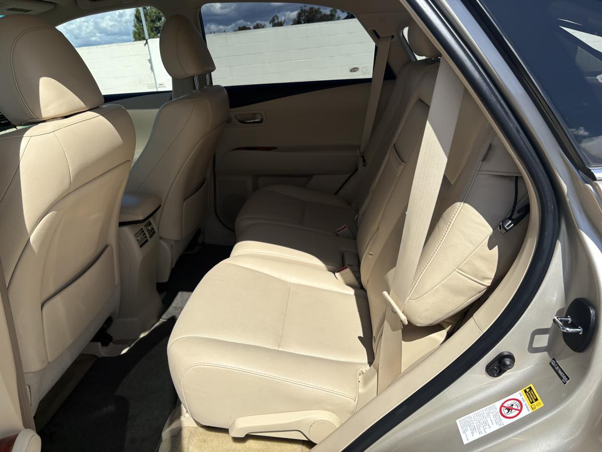 2011 Lexus RX 450h - Photo 18