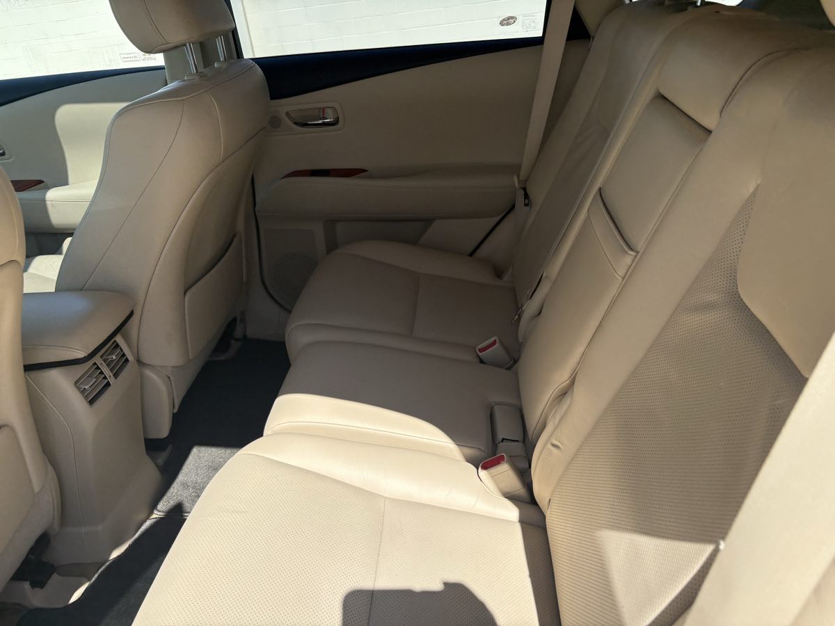 2011 Lexus RX 450h - Photo 19