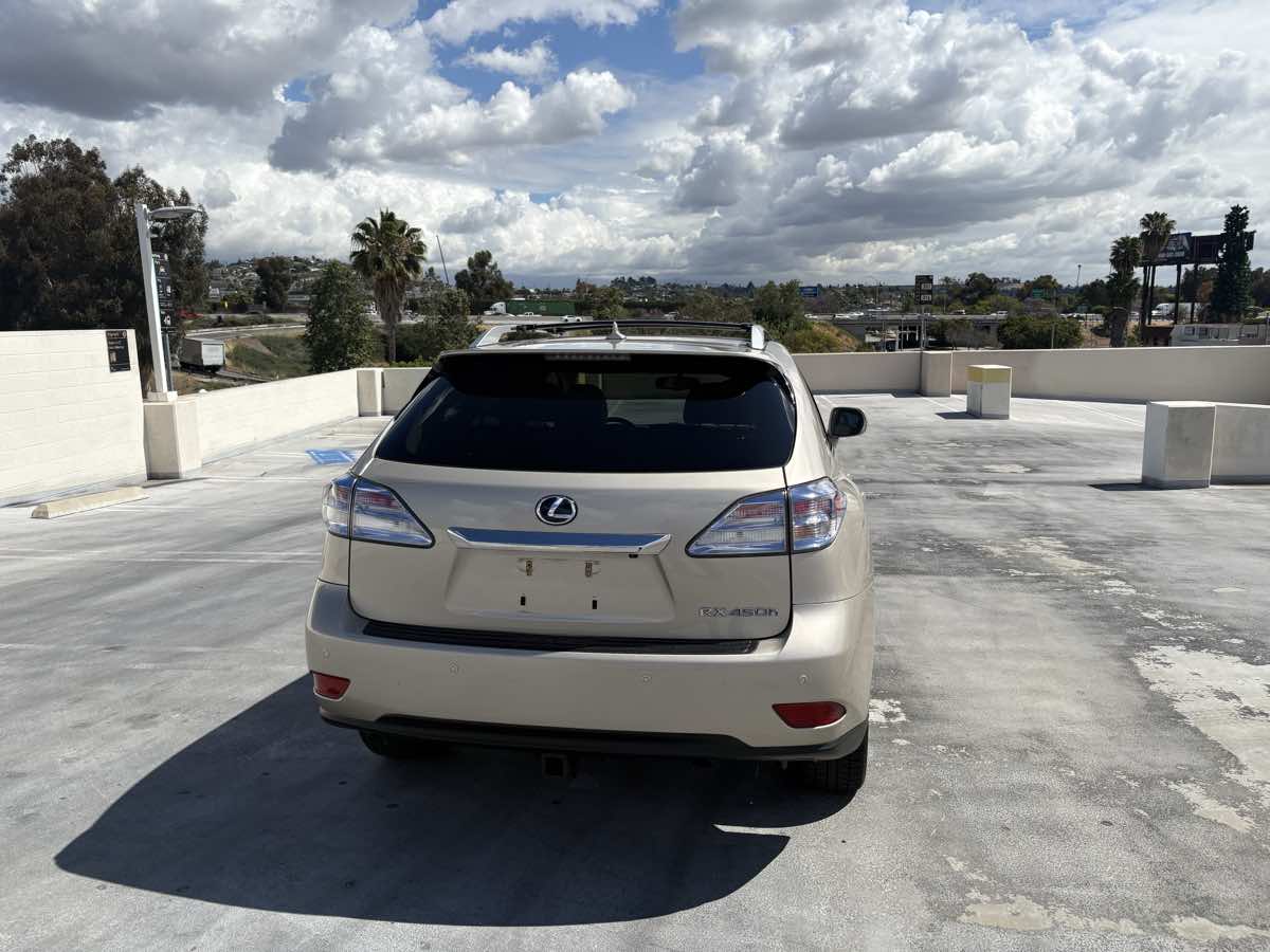 2011 Lexus RX 450h - Photo 46