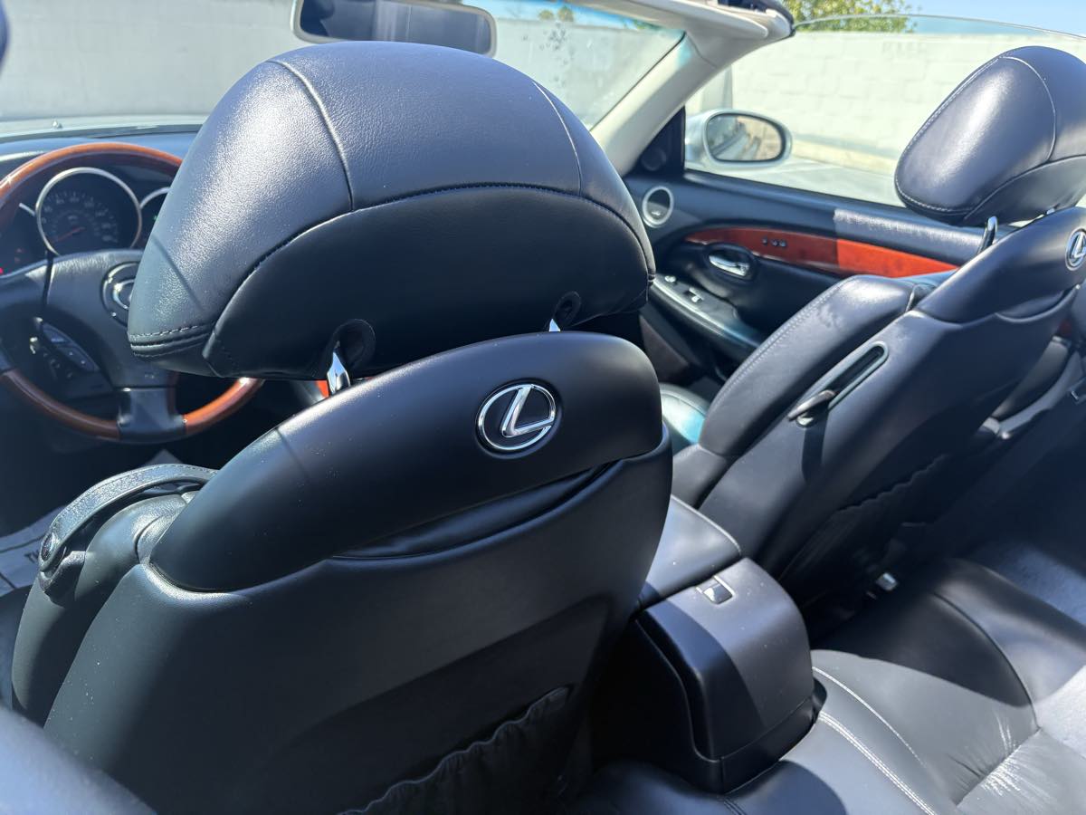 2002 Lexus SC 430 - Photo 18
