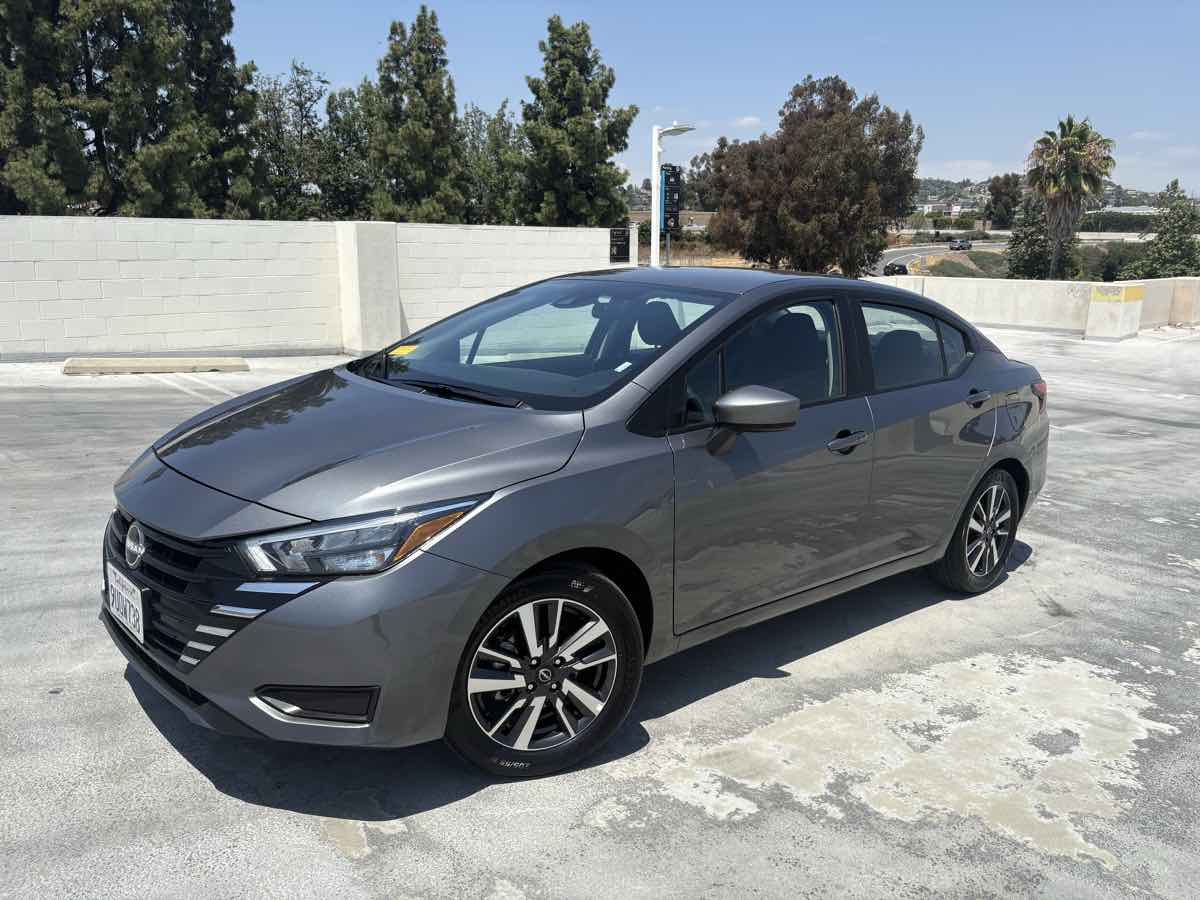 2025 Nissan Versa Sedan SV - Photo 2