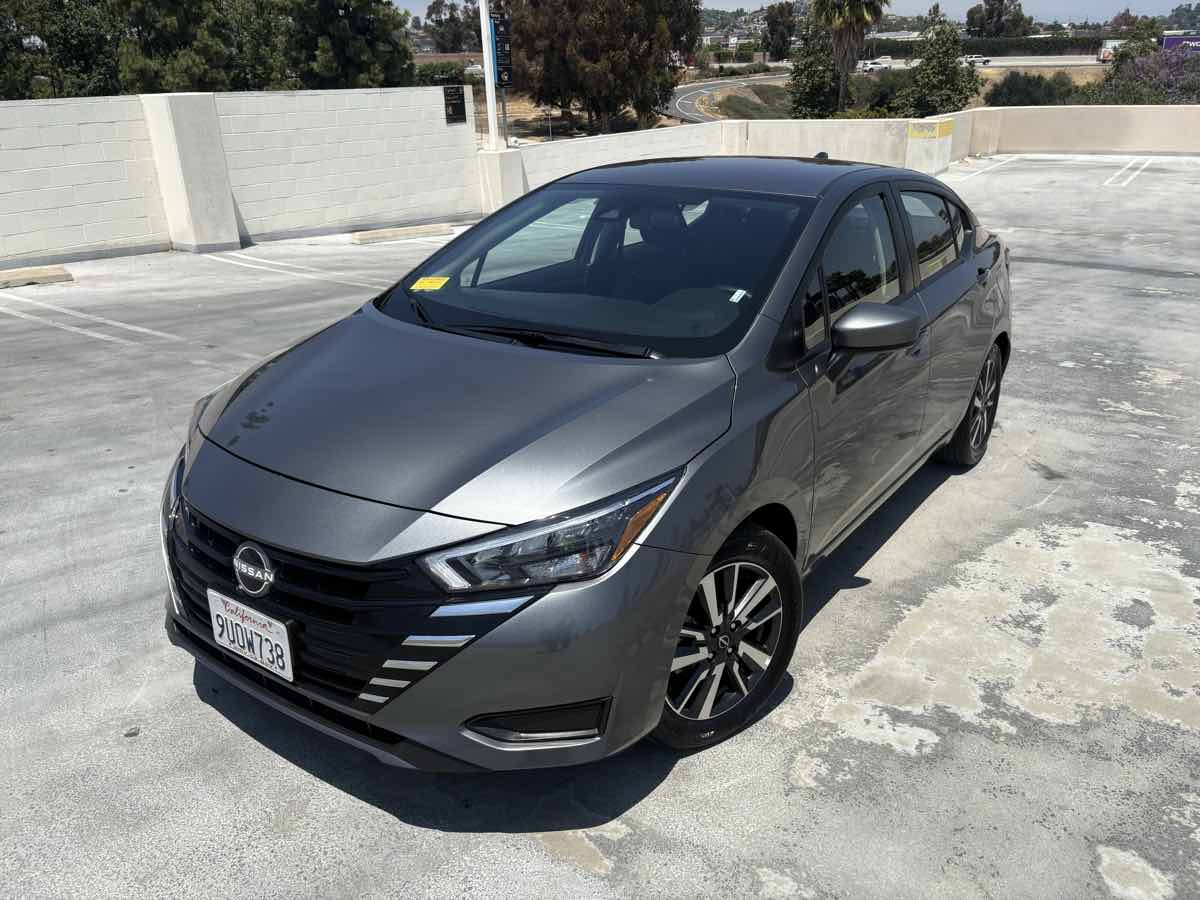 2025 Nissan Versa Sedan SV - Photo 7