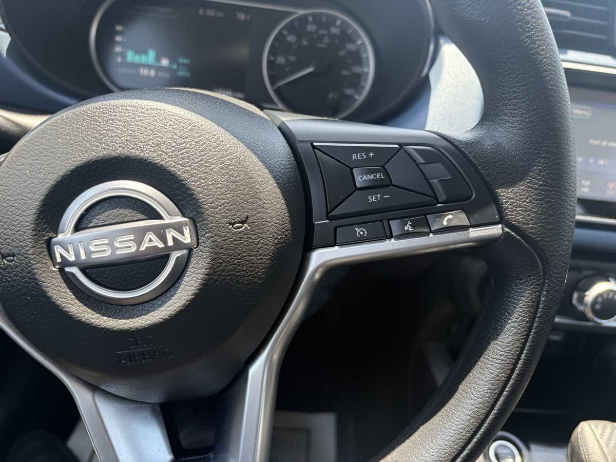 2025 Nissan Versa Sedan SV - Photo 24