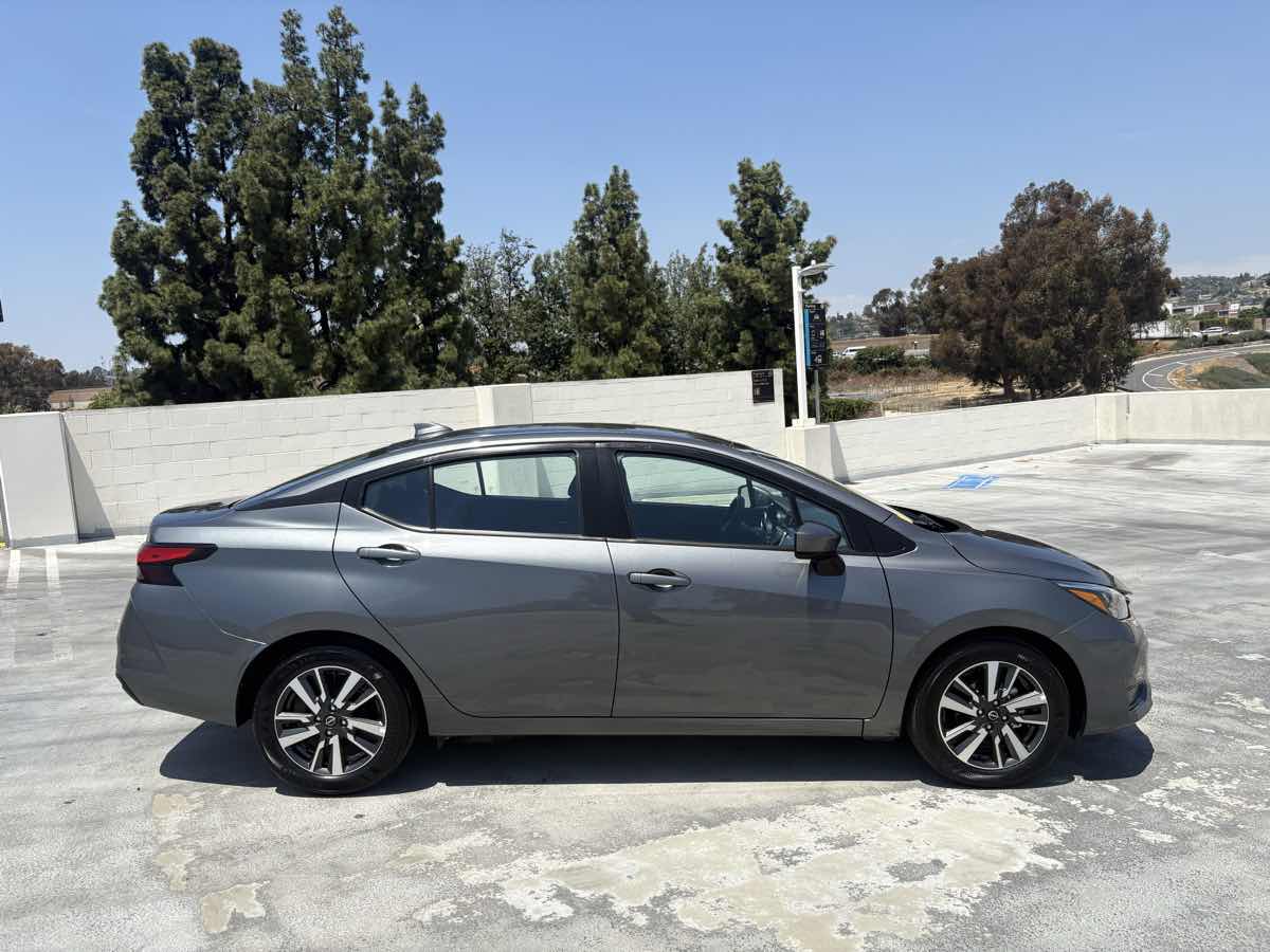 2025 Nissan Versa Sedan SV - Photo 31
