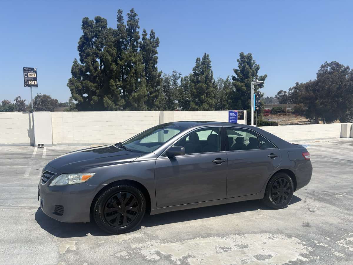 Toyota Camry photo 32