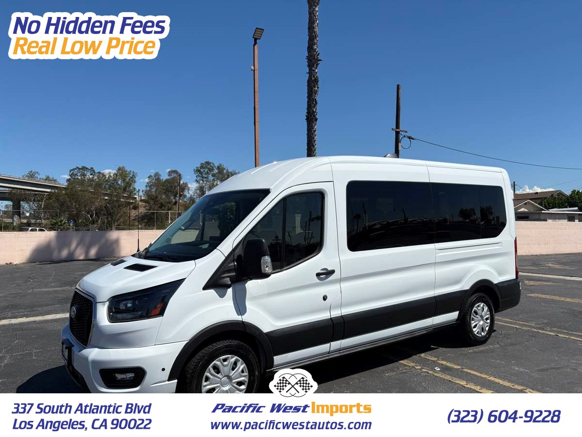 2026 Ford Transit Passenger Wagon XLT